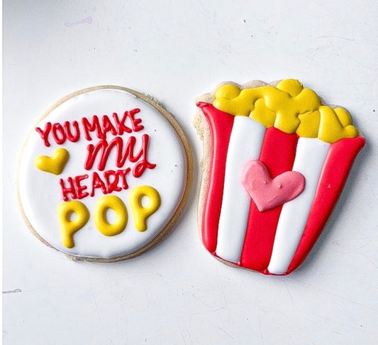 Heart pop 2 cookie set